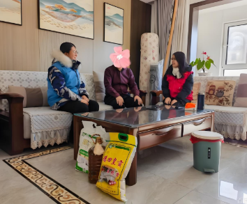 把温暖送到群众心坎上