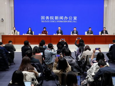 李春临副主任出席国新办“介绍2026年春运形势和工作安排”新闻发布会并答记者问